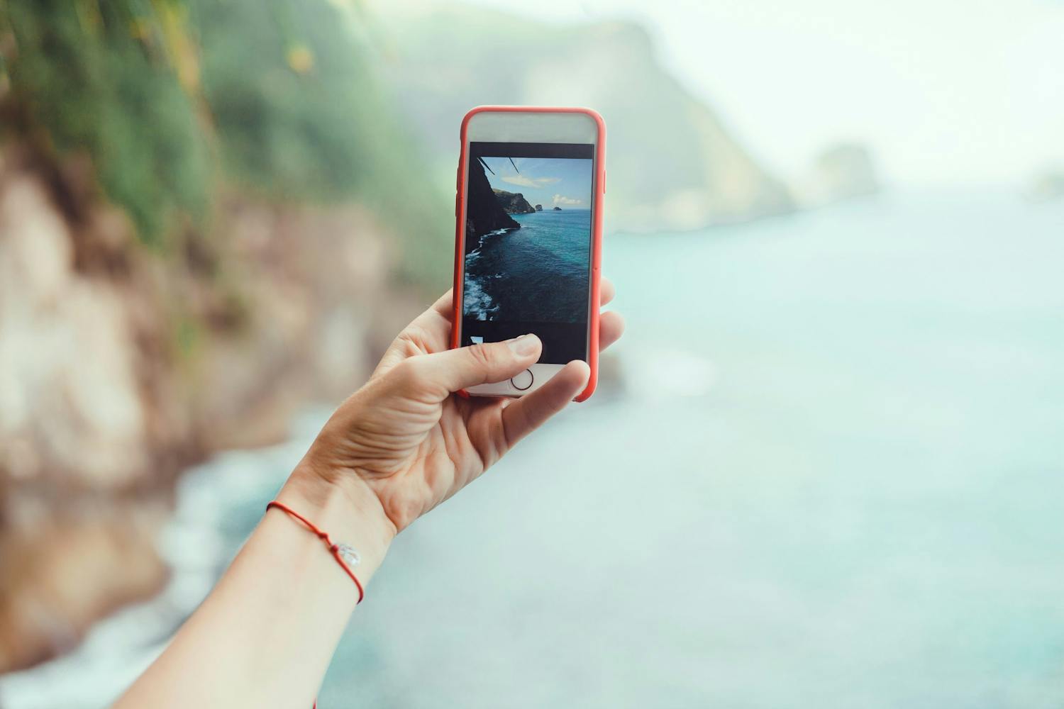 En iPhone tar en bild